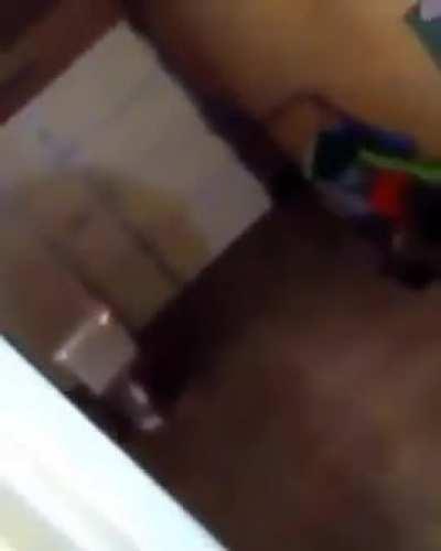 Mortar in toilet tank