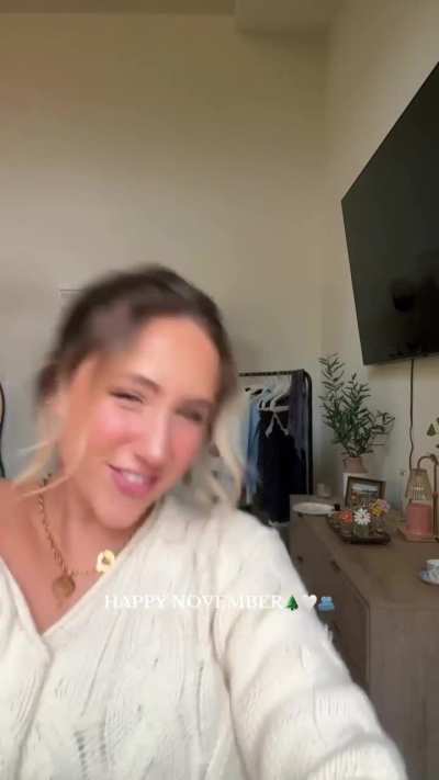 Ava Kolker Latest Instagram Reel