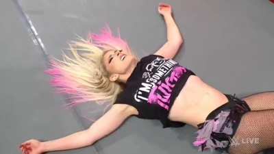 At least you endured the pain & got a title shot, Alexa!