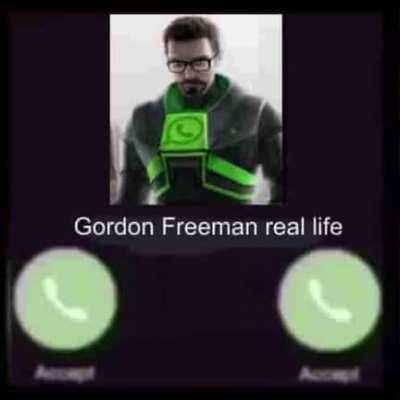 This happened when I called gabe newell at 3am (warning: very scary)