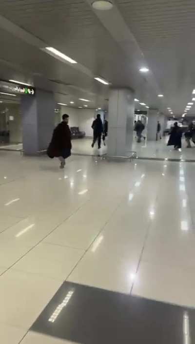 Reports: Rebels reach Damascus airport 