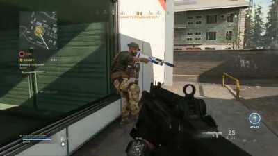 Old footage I found on my Xbox. My aim went really bad because I shit myself when he started moving.