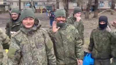 RU POV - Mercenaries from Cuba and Nepal in Luhansk are seen assisting the Russian SMO effort
