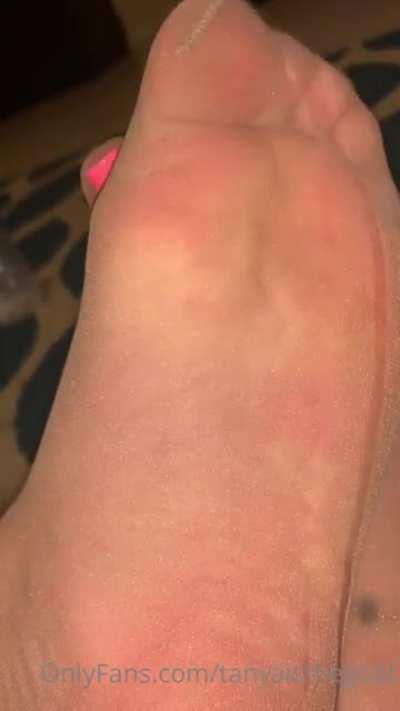 VIP User post, DM for folders