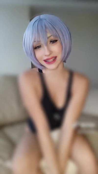 You're so pathetic I won't even let you see her feet uncensored. And I still think I'm letting you betas see way too much.