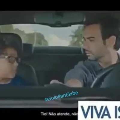 Meu deus, isso seria viajem no tempo 😲