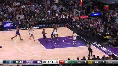 [Highlight] Jaden McDaniels block leads to an Anthony Edwards And 1