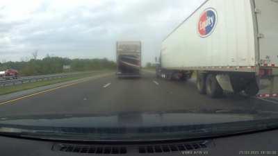 Well I almost died on my way home from work today. You can't really hear the first honk where I tried to get his attention before laying on the horn and slamming on the brakes. Semi really saved me by being aware.