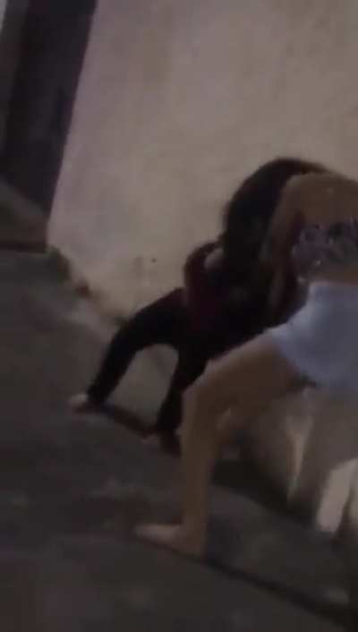 bol ishalli kız kavgası