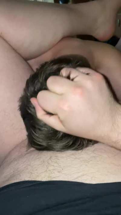 Who’s ready for some fun? How deep and long can you handle this 🐻🤤?