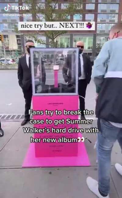 Imagine if Narcissist was in that case 😂