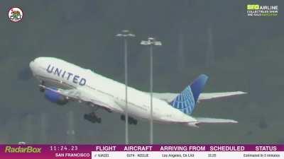 Tire falls off United 777 during departure at SFO