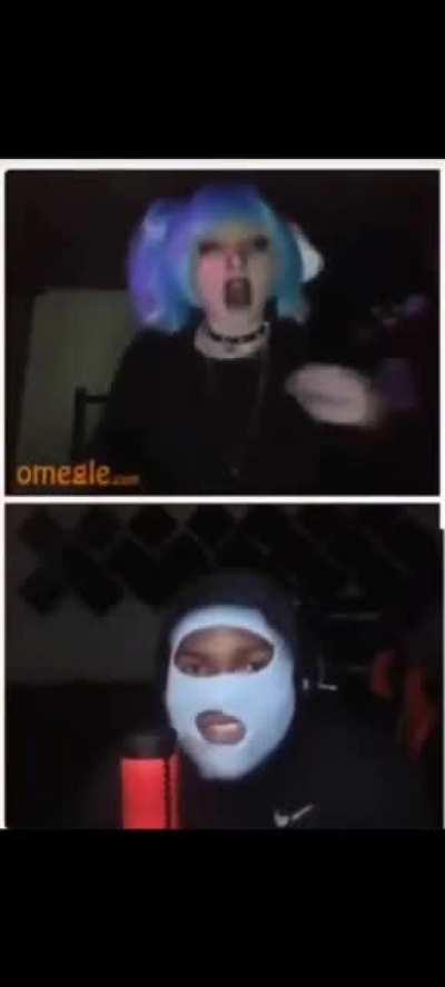 Name one person with Blue hair who isn't cringe, go on, I'll wait.