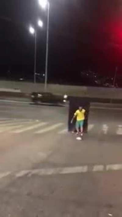 Brazillian football freestyle skils