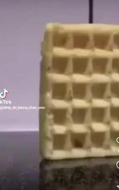 damn the waffle 😂