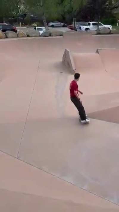 Kickflip down a narrow set