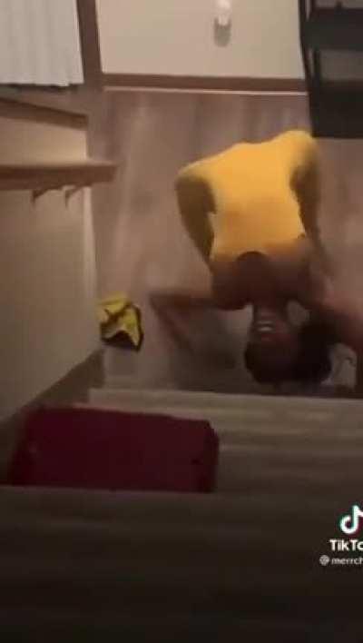 She gets drunk and starts doing this