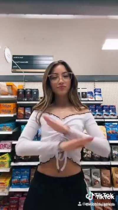 @nichole.janice #pokies