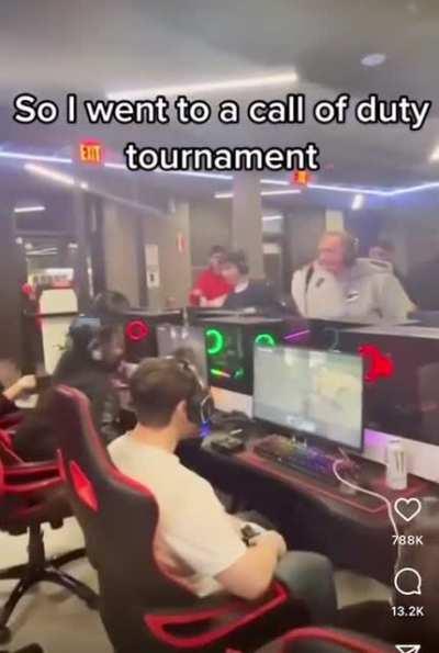 Competitive gamers or competitive clappers. Hard to tell.