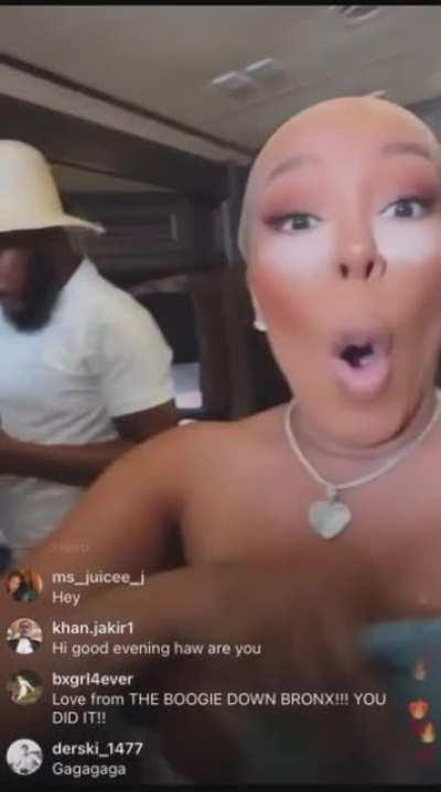 K. Michelle: Boobs Out