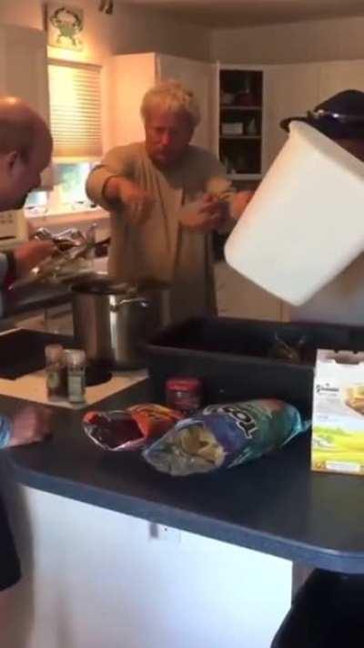 imagine boiling a crab alive