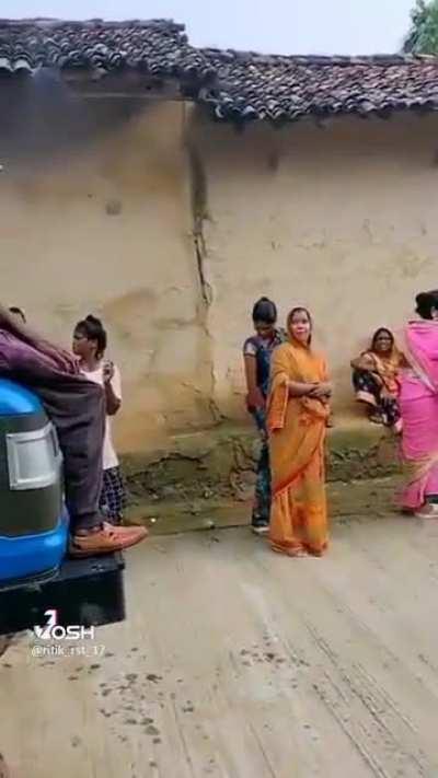 He let out the dragon within