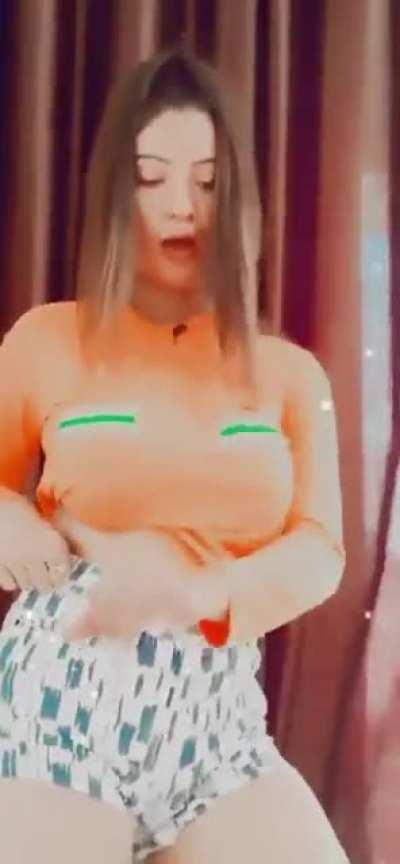 Cameltoes are becoming more common now.. 😍