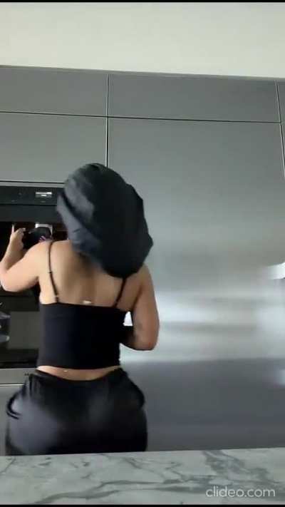 Hmmm mmmhh