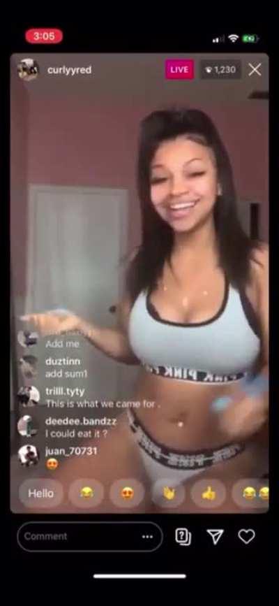 Wish she went back to clapping