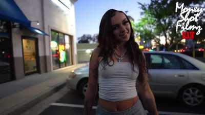 Soon as I met this little baddie I knew she was a freak! 😈 Watch the new porn vlog and sexxxtape on OF 🔥 #moneyshotfilmz