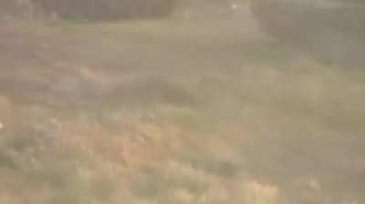 Syrian Army vehicle crewmen & soldiers caught in the open at a checkpoint in Qalamoun - 5/3/2013