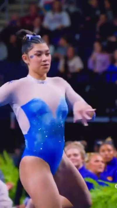 Kayla DiCello…WOW 🤩 🔥