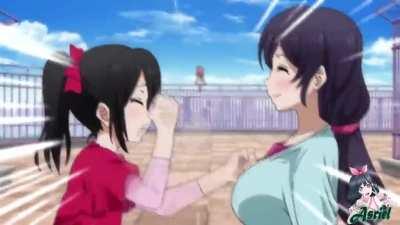 Standing here I Nico nico nii