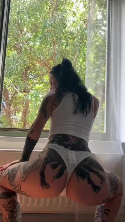 Shaking with the best part of my body