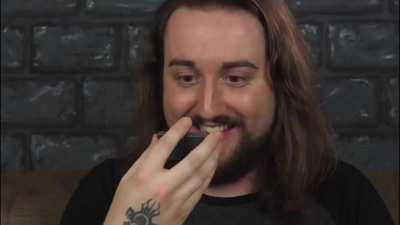 This is where the blue border comes from (ft.Caddicarus)