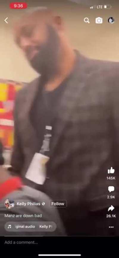 Marlon&hellip;.Marlon&hellip;MARLON!