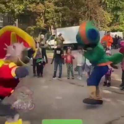 Surge vs Leon EPIC BATTLE