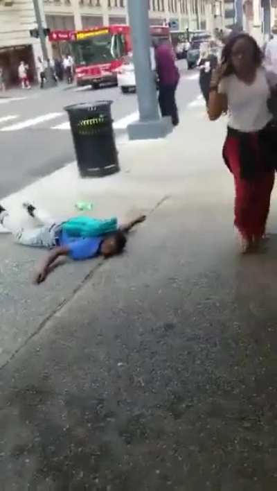 Man goes crazy after overdosing (maybe noids)