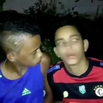 os pms sempre espalhando o amor 😍🥰😘