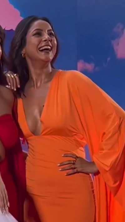 This Punjabi slut Shehnaaz Gill is turning into bollywood's favourite whore, just look at how many movies she is doing. Every producer is fucking the shit outta her and giving her 2 min roles and making her sexier by each day passing. This slut can stoop 