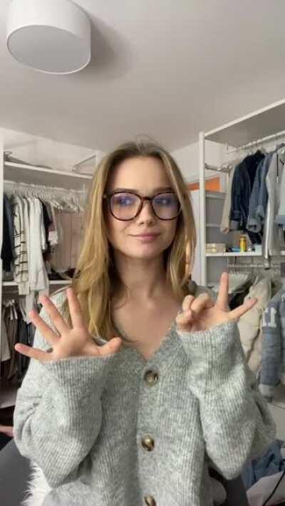 Nerdy Julia ....TikTok vom 27.11.20