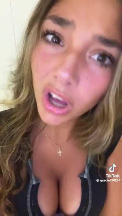 She’s So Hot @gracie29024