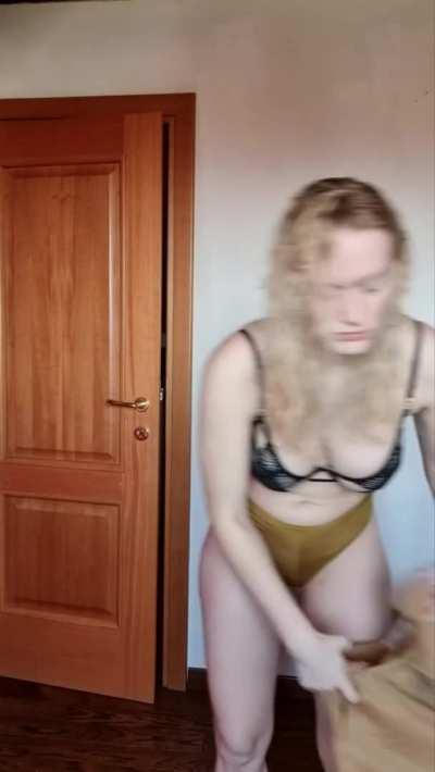 Watch me get dressed / day 3