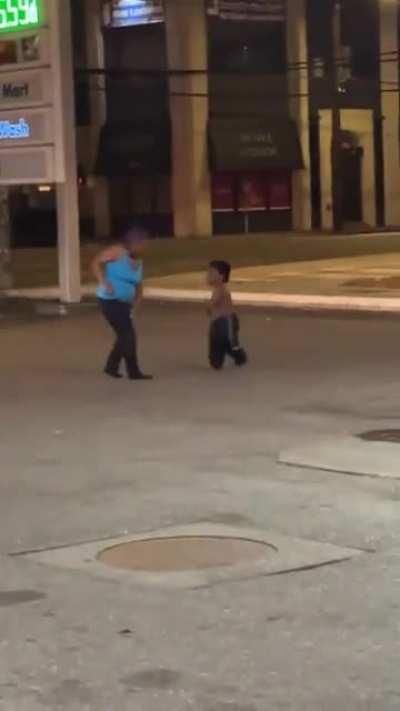 Lo robe de twitter alv jajaja 😂