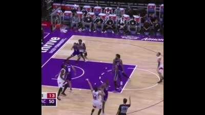 Commentators turned into cartifye 🐍