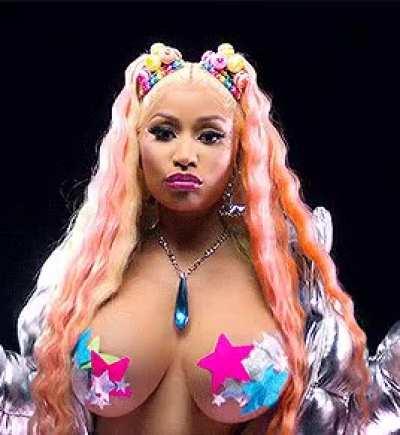 Anti-Vaxx Nicki Minaj