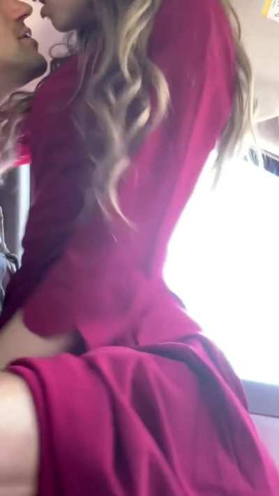 Bridesmaid riding like the rent is due😅