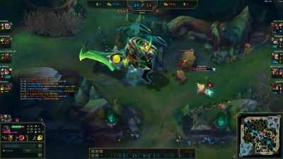 Giant aatrox is not real he can't hurt you.