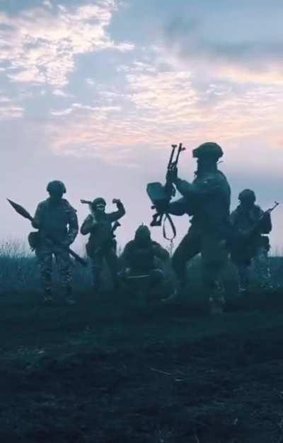 Ukrainian army soldiers sent images from the front