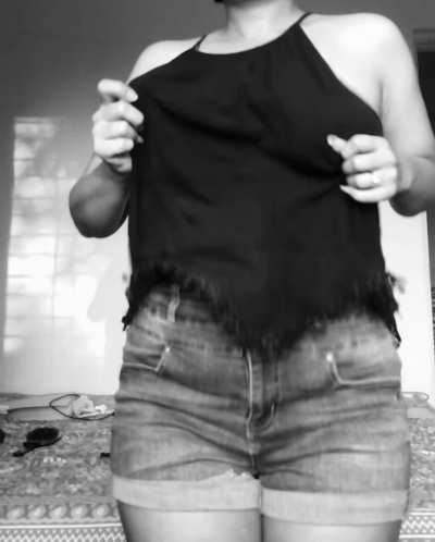 Can you catch a nipple in your teeth?